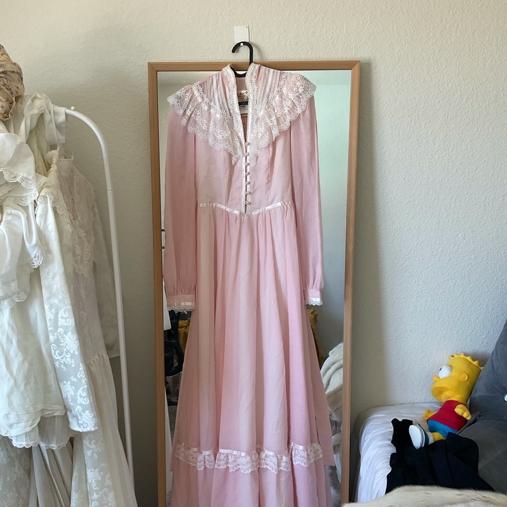 gunne dresses！